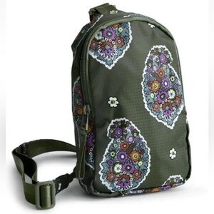 VERA BRADLEY Small Lorman Sling Backpack Bag Kew Gardens Green